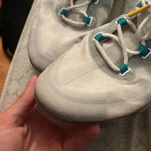 Nike | Shoes | Little Dirty But Is Easy To Clean | Poshmark display picture 1